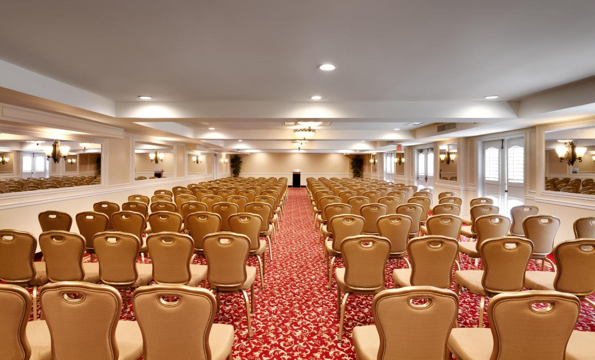 Atrium Hotel Orange County Ирвайн Экстерьер фото